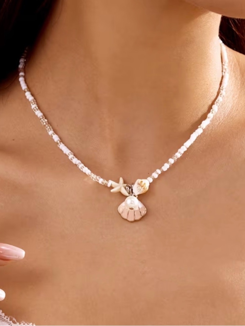 Seashell & Pearl Bead Charm Necklace - White & Gold